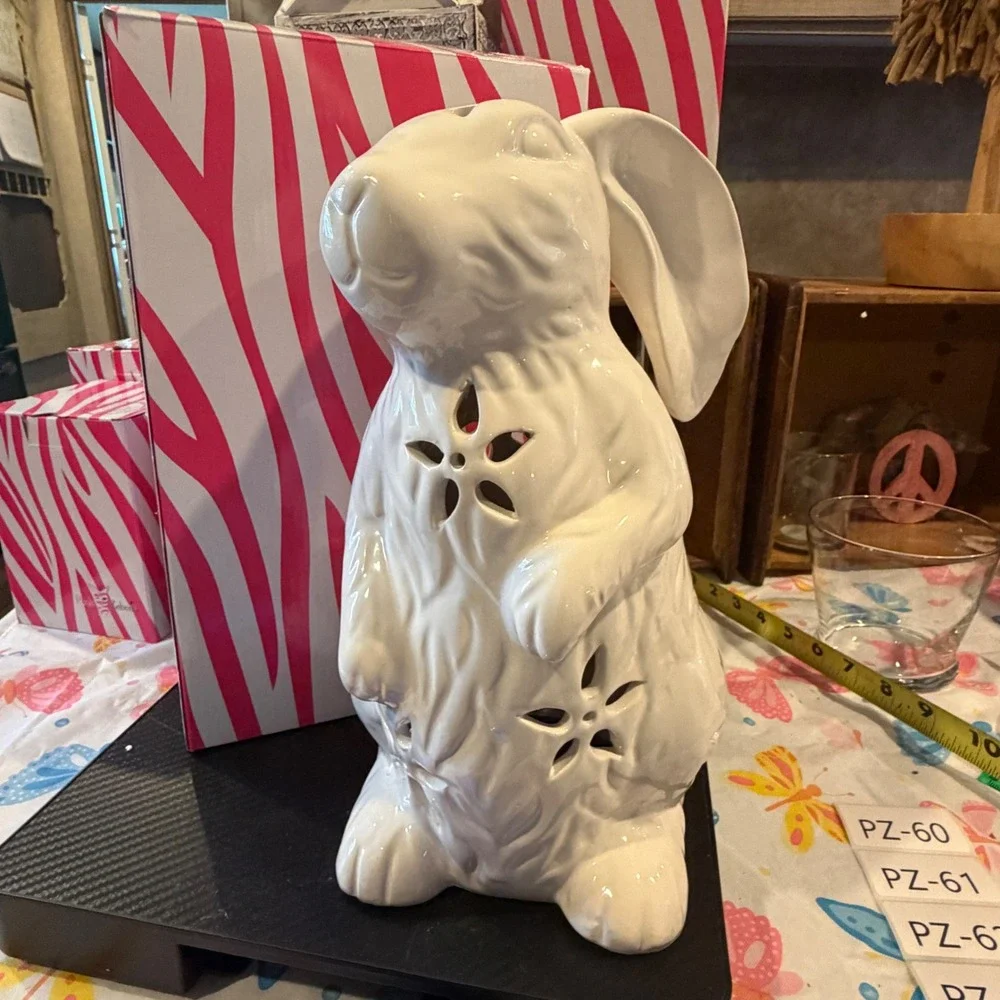 Pink Zebra White Ceramic Standing Bunny Rabbit Simmer Pot Wax Warmer Base 10